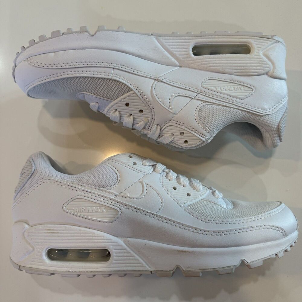 *NEW* Women's Nike Air Max 90 Triple White (DH8010 100) Size 8 - Picture 4 of 10